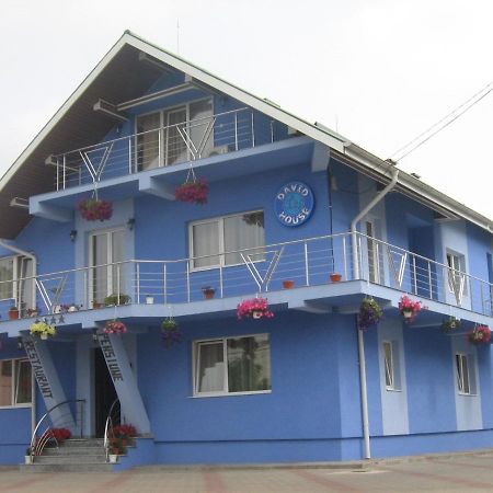 Bed and Breakfast Casa David à Rădăuţi Extérieur photo